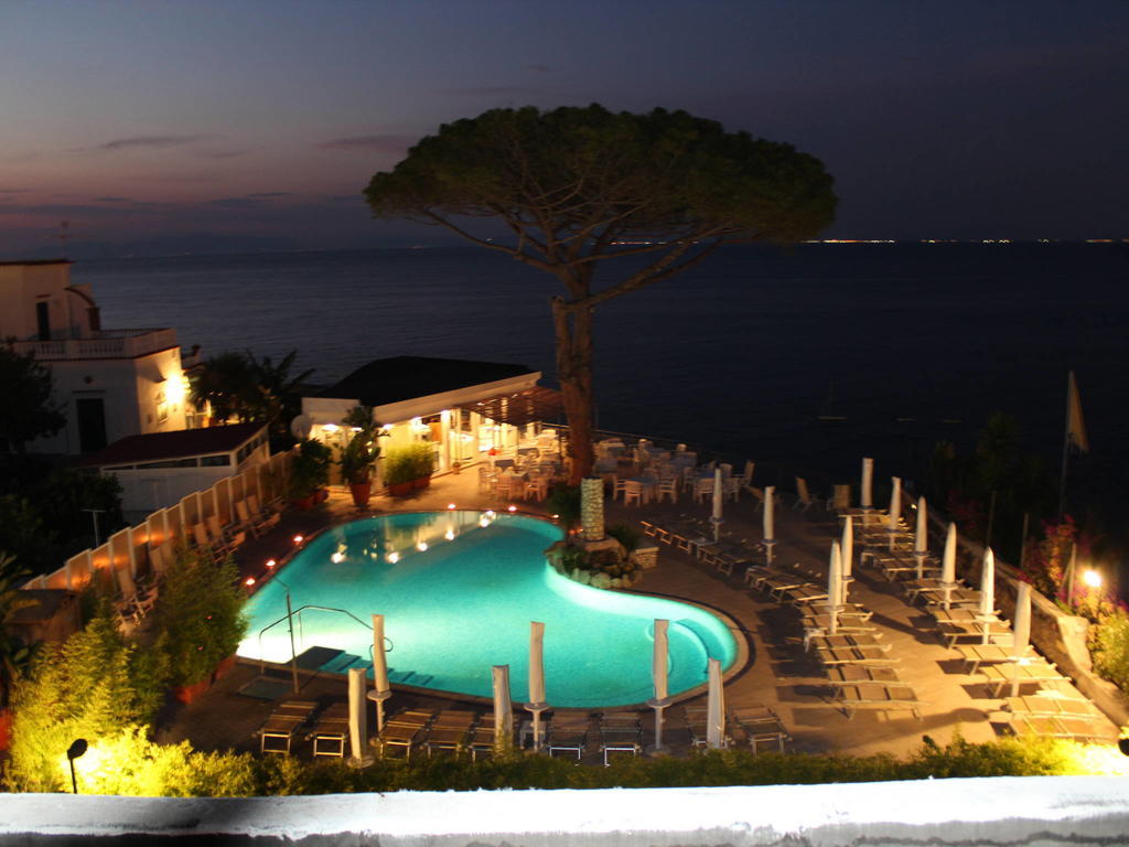 Hotel L'Approdo Casamicciola Terme Exterior foto